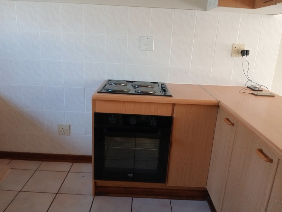 2 Bedroom Property for Sale in Langenhovenpark Free State